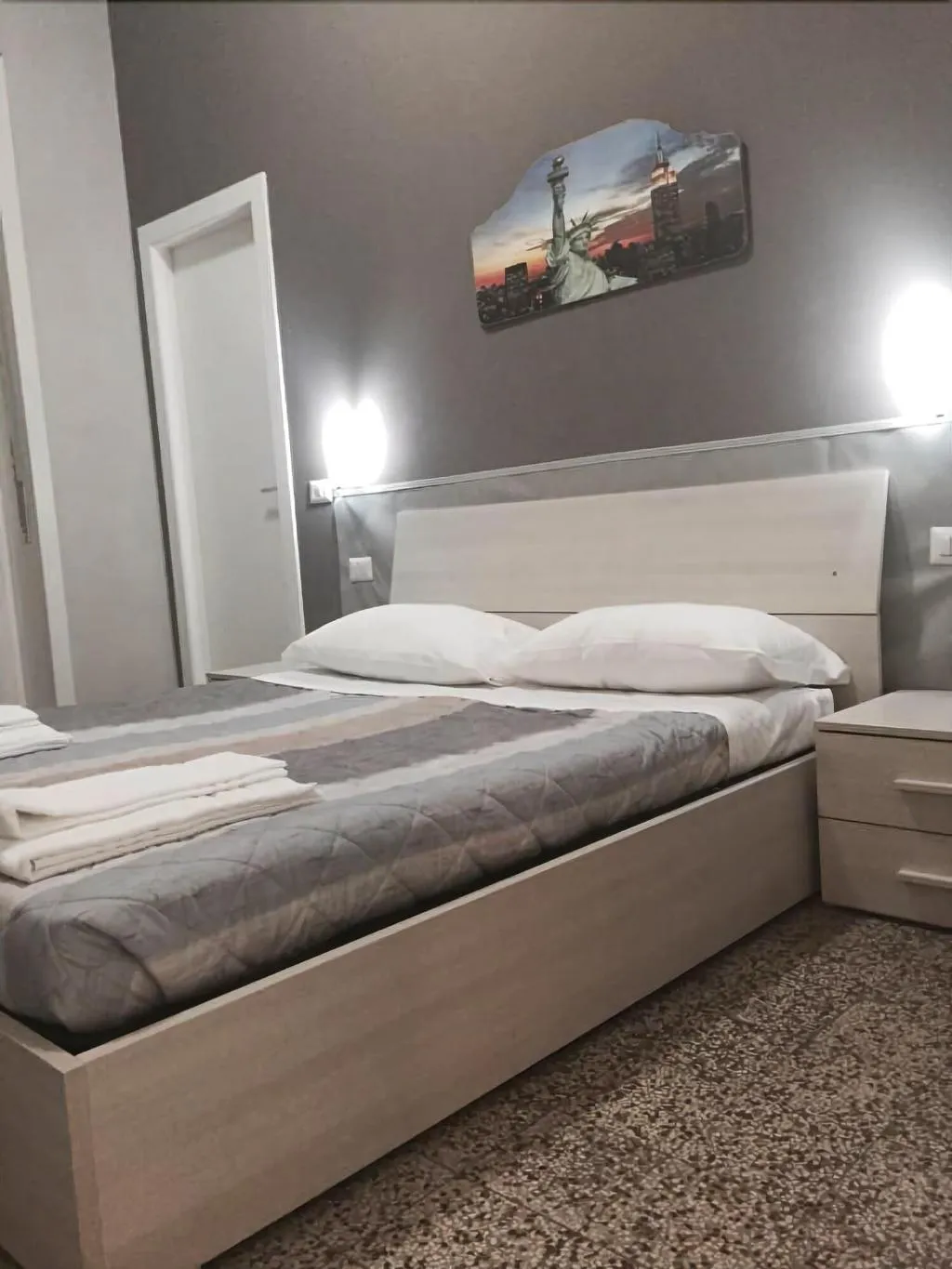 Room, B&B Residenza Paradiso, Milan
