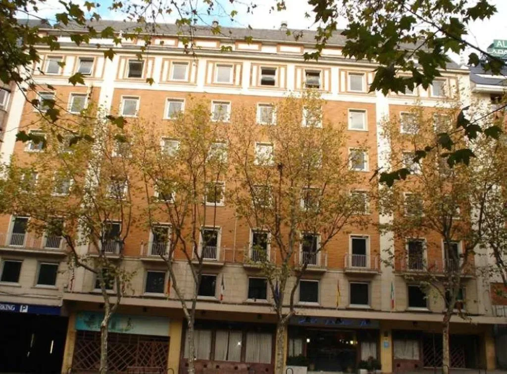 General view, Principe Pio, Madrid