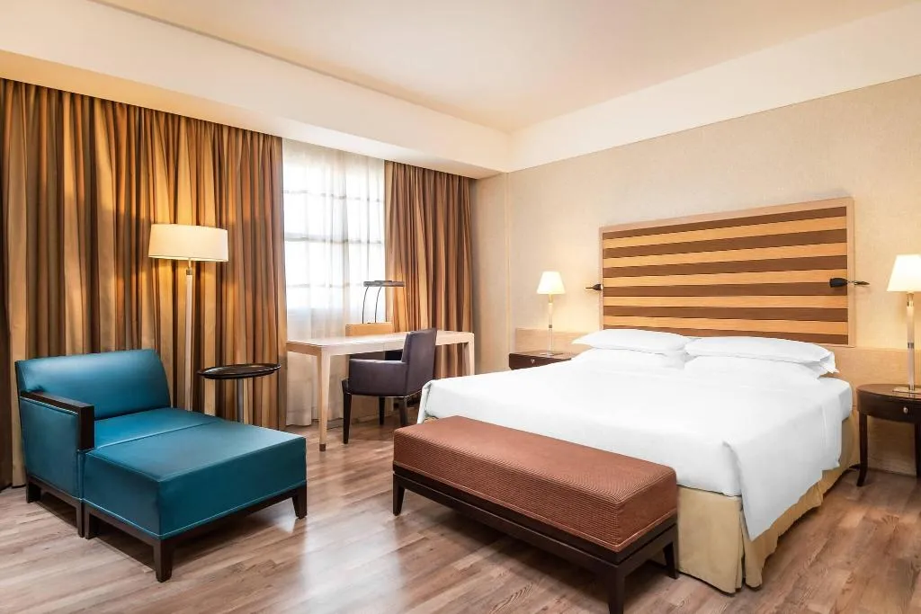Room, Sheraton Parco de' Medici Rome Hotel, Rome
