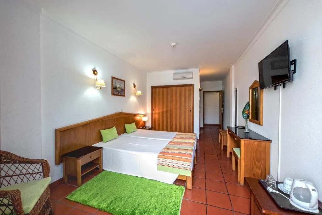 TWIN STANDARD Room, Colina do Mar, Algarve