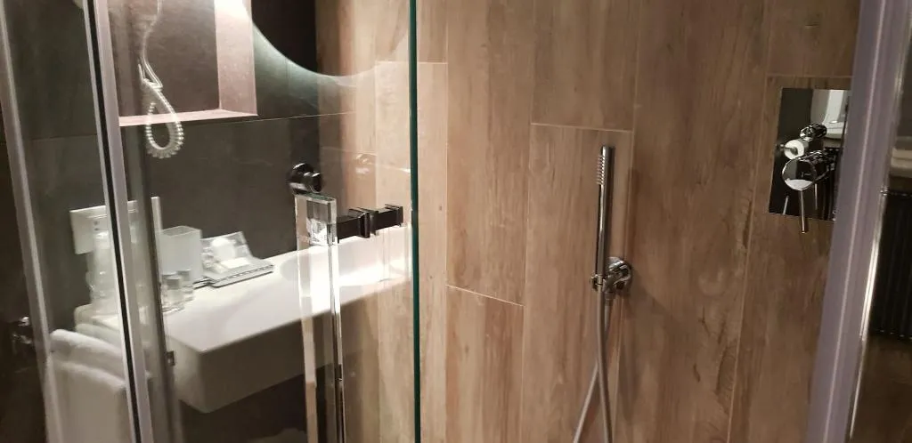 Room, Bed Milano Linate, Milan