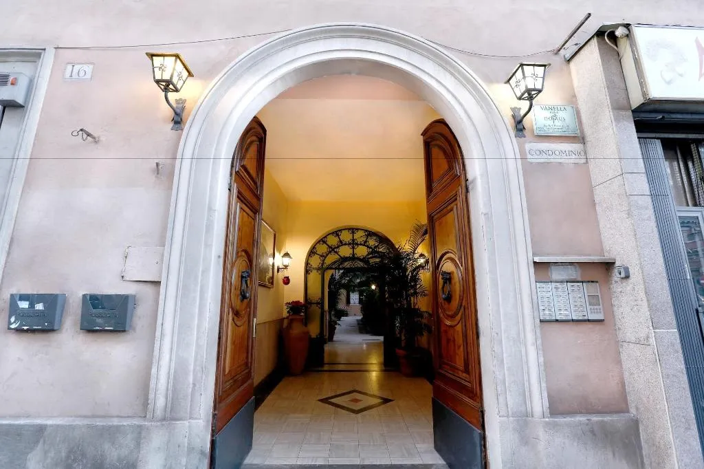 General view, Vanella Rome Domus, Naples