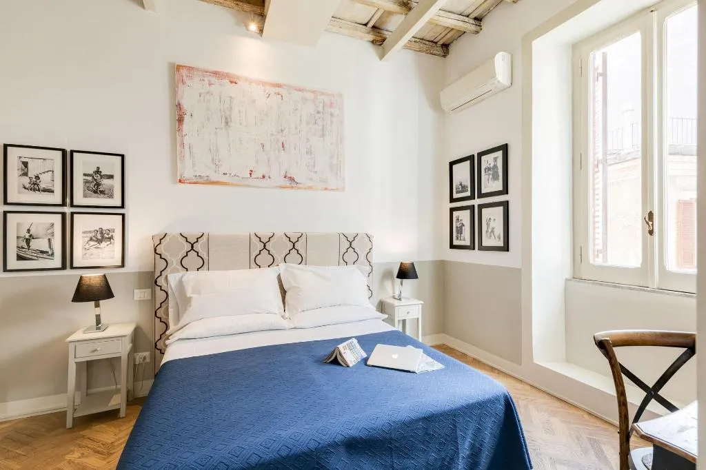 Room, The Blue Hostel, Naples