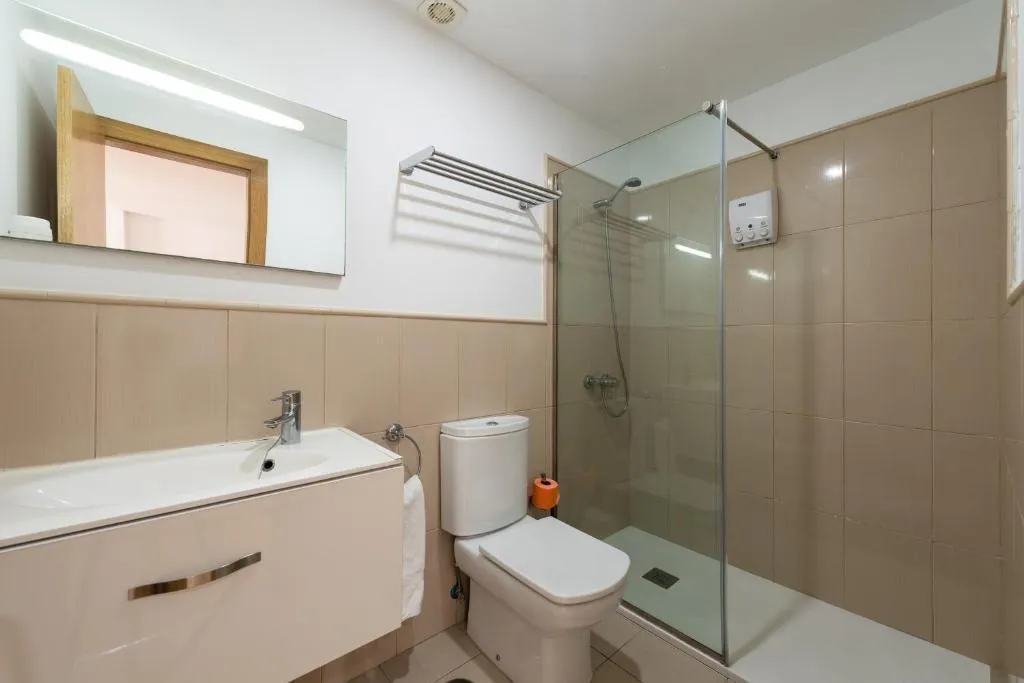 APARTMENT TWO BEDROOMS Room, Silken Atlantis Playa - Holiday Homes, Gran Canaria