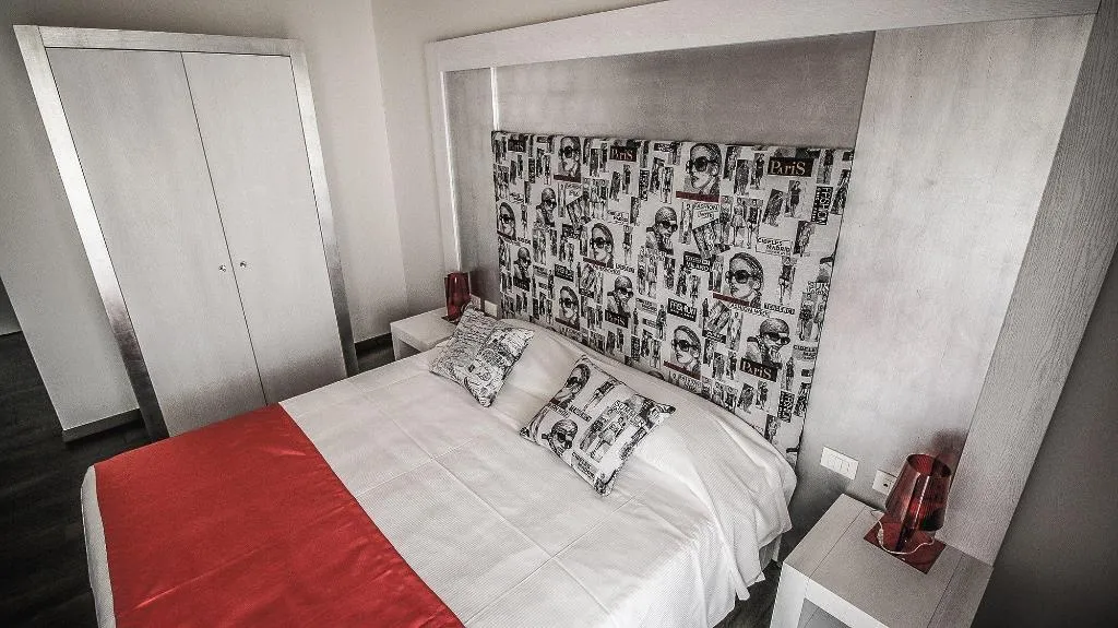Room, La Compagnia Del Viaggiatore, Rome