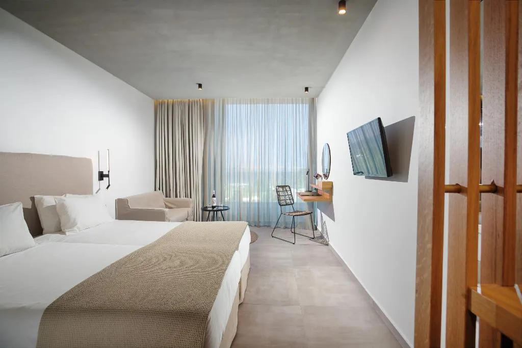 Double or Twin GARDEN VIEW Room, Caravia Beach, Kos