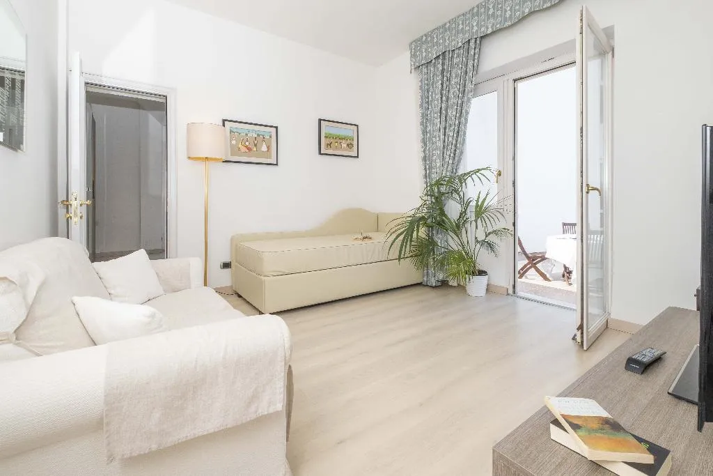 FAMILY ROOM CAPACITY 3 Room, Cavalluccio Marino Hotel, Rome