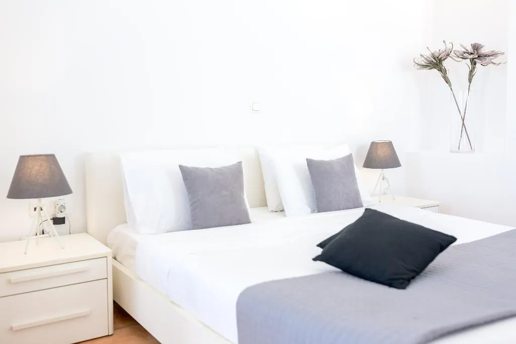 JUNIOR SUITE WITH JACUZZI Room, Dreaming View Suites, Santorini