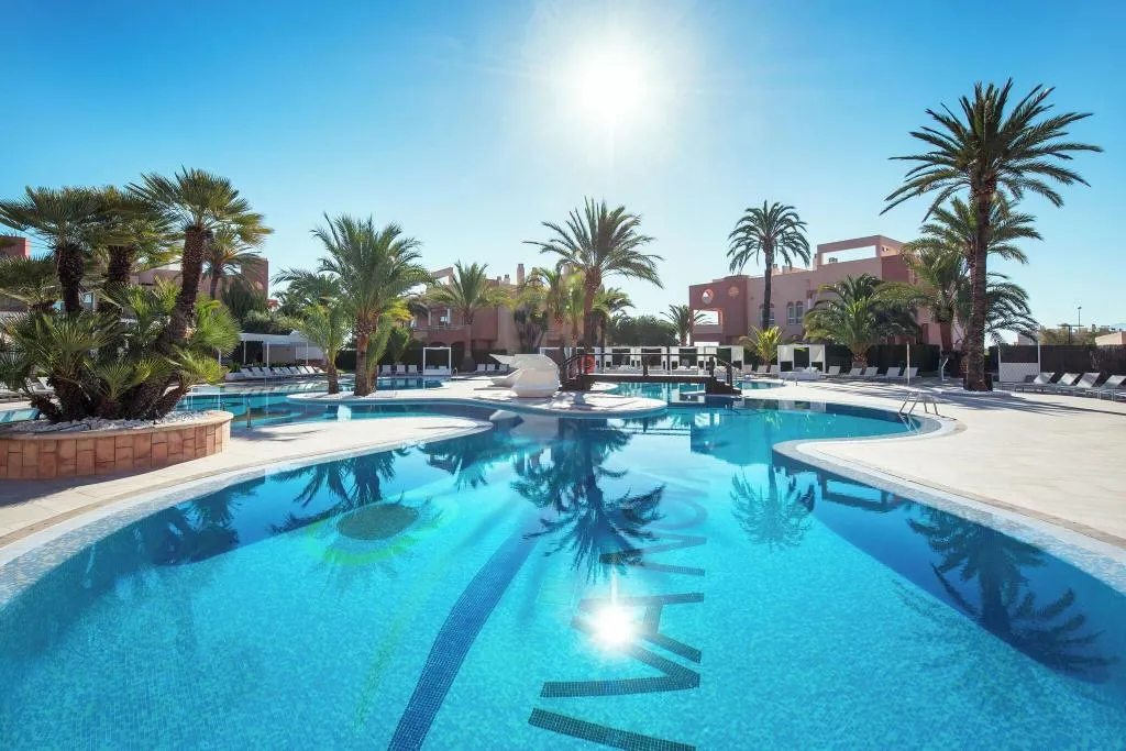 Pool, Oliva Nova Beach & Golf Hotel, Fuerteventura