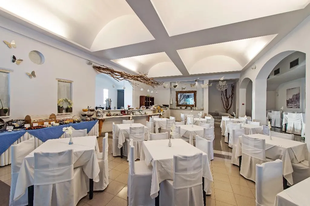 Restaurant, Meltemi Village, Santorini