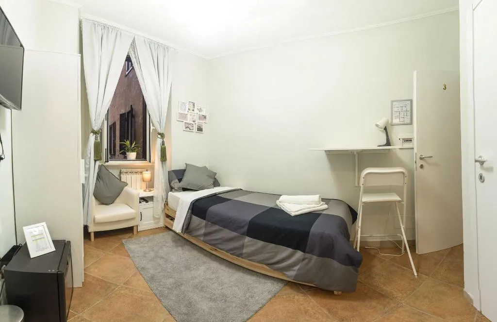 Room, Martini Rooms, Naples