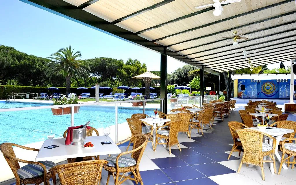 Bar, La Serra Holiday Village & Beach Resort, Naples