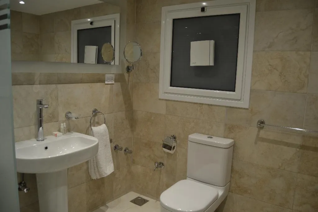TWIN DELUXE Room, Omar El Khayam Al Minya Hotel Luxury Accommodation, Cairo
