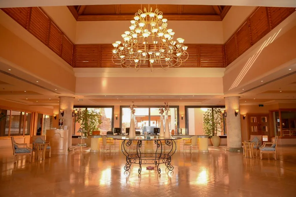 Lobby, The Cascades Golf Resort Spa and Thalasso, Red Sea Riviera