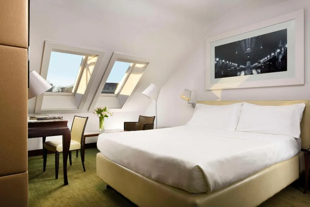 Room, UNA HOTELS Cusani Milano, Milan