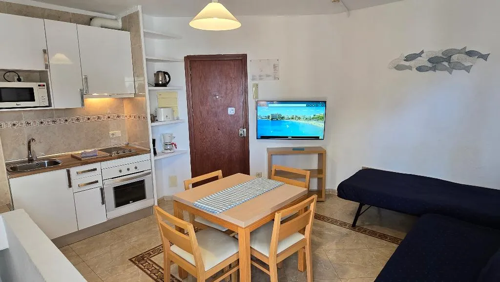 APARTMENT DUPLEX Room, Marina Palmanova Apartamentos, Majorca