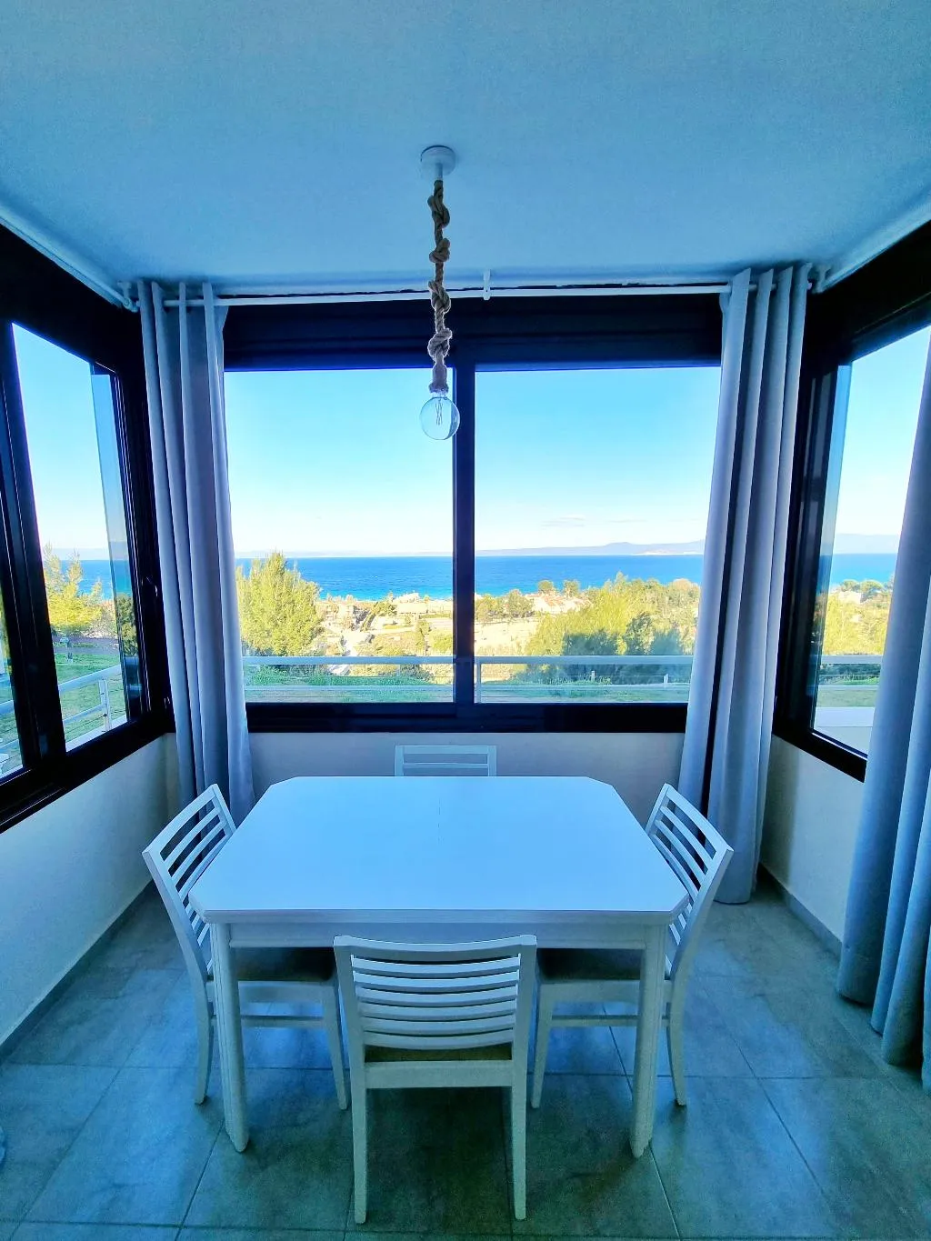 APARTMENT OCEAN VIEW TWO BEDROOMS Room, Bungalow White Apartments and Suits, Halkidiki