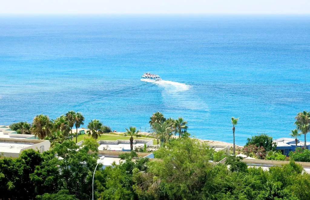 SINGLE SEA VIEW Room, Marina, Cyprus