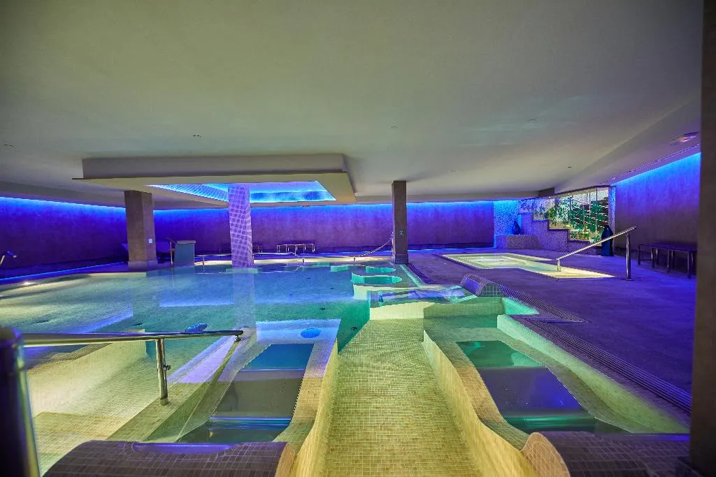 Sports and Entertainment, Sandos Monaco, Costa Blanca