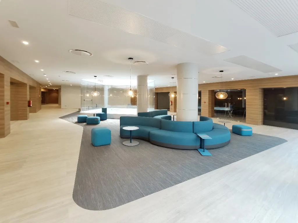 Lobby, Macia Sevilla Kubb, Seville