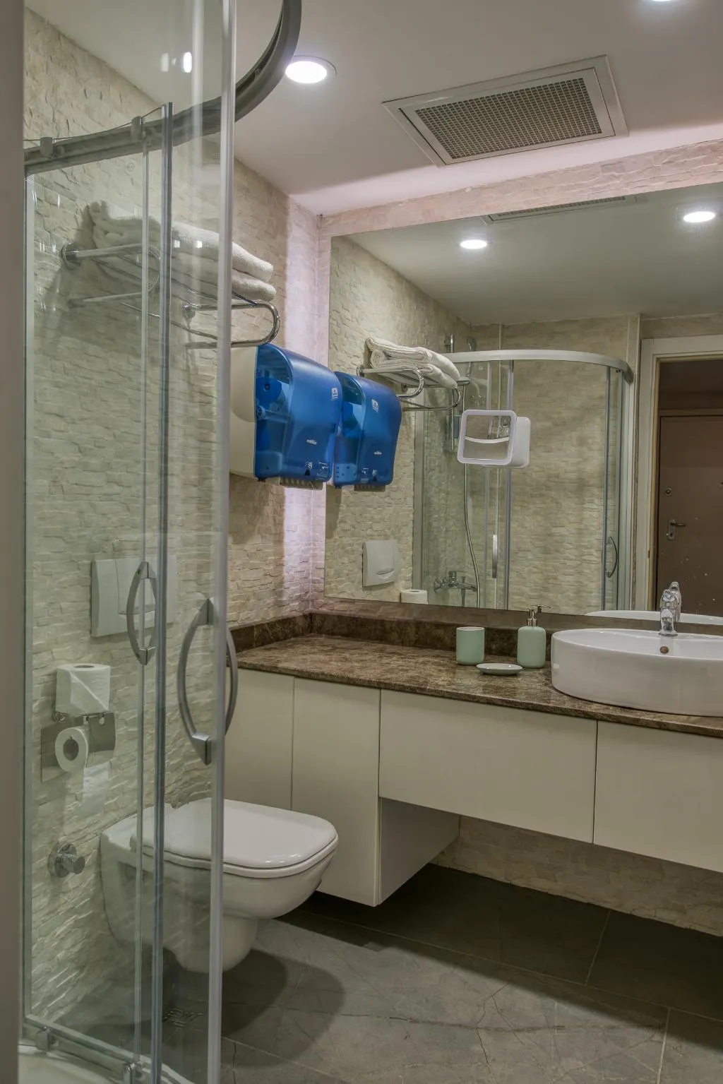 APARTMENT DELUXE OCEAN FRONT WITH TERRACE Room, Arkk Homes, Antalya
