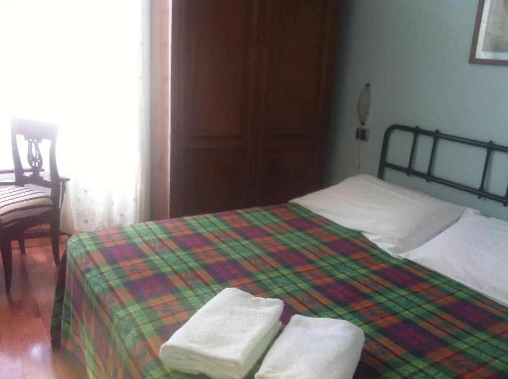 DOUBLE CLASSIC Room, Charleston, Perugia