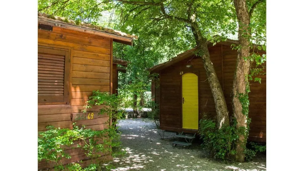 CHALET CAPACITY 2 Room, Seven Hills Village, Rome
