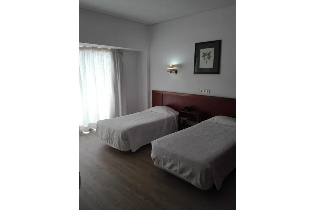 Double or Twin WITH BALCONY Room, Residencial Greco, Madeira