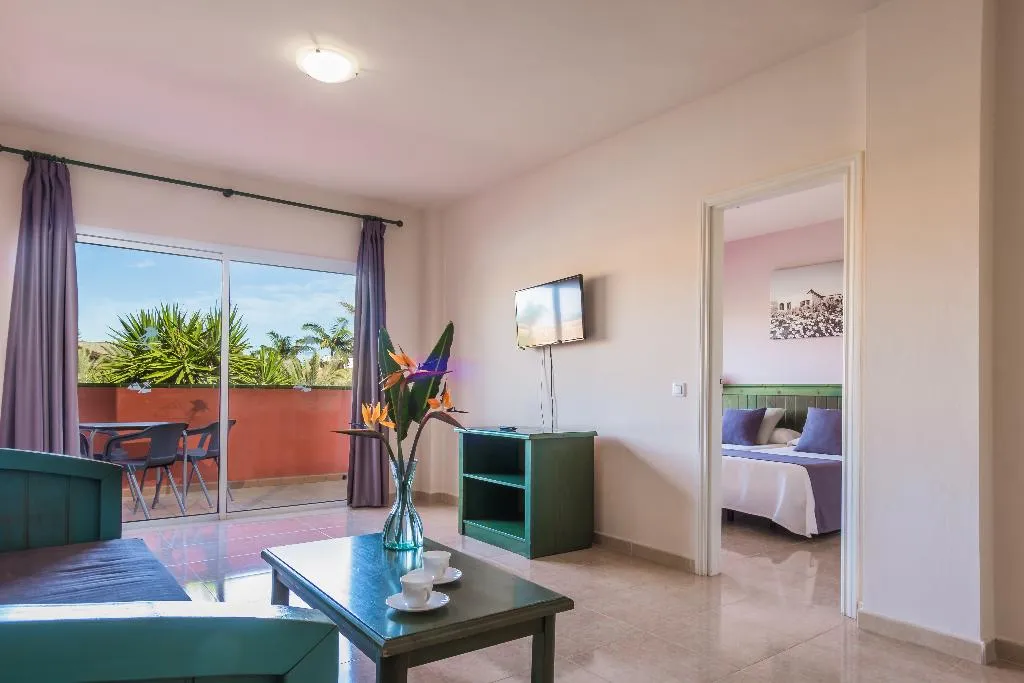 APARTMENT CAPACITY 3 Room, Oasis Village, Fuerteventura