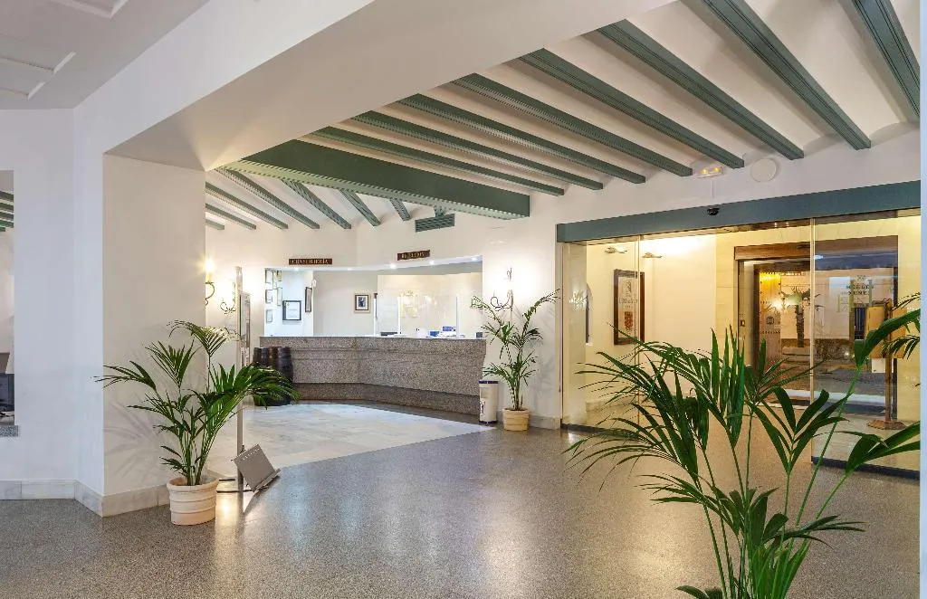 Lobby, Duque de Najera, Costa De La Luz