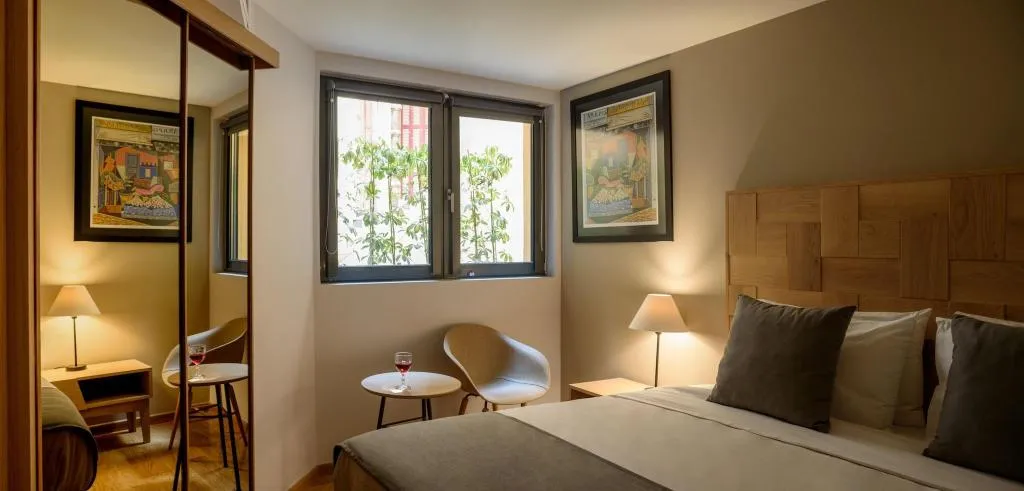 Room, FOS DownTown Suites, Athens
