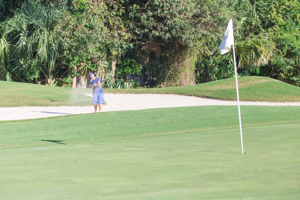 Sports and Entertainment, Playa On Time, Playa Del Carmen