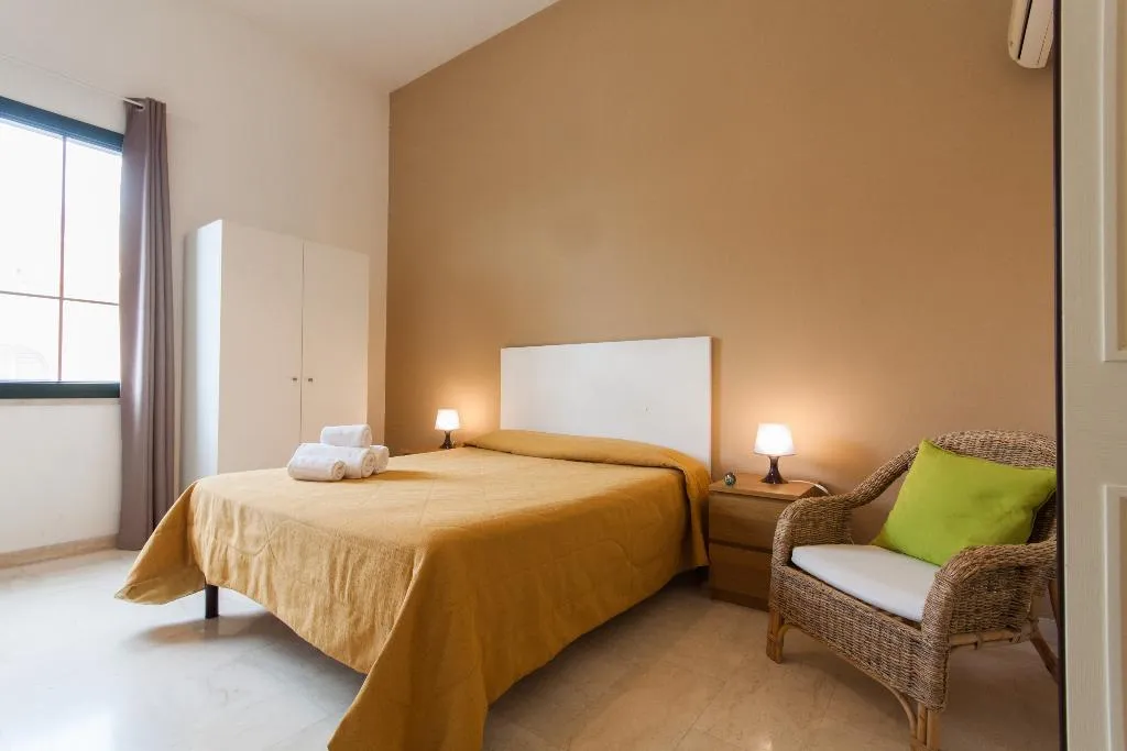 APARTMENT CAPACITY 2 Room, Ciuri Home, Palermo