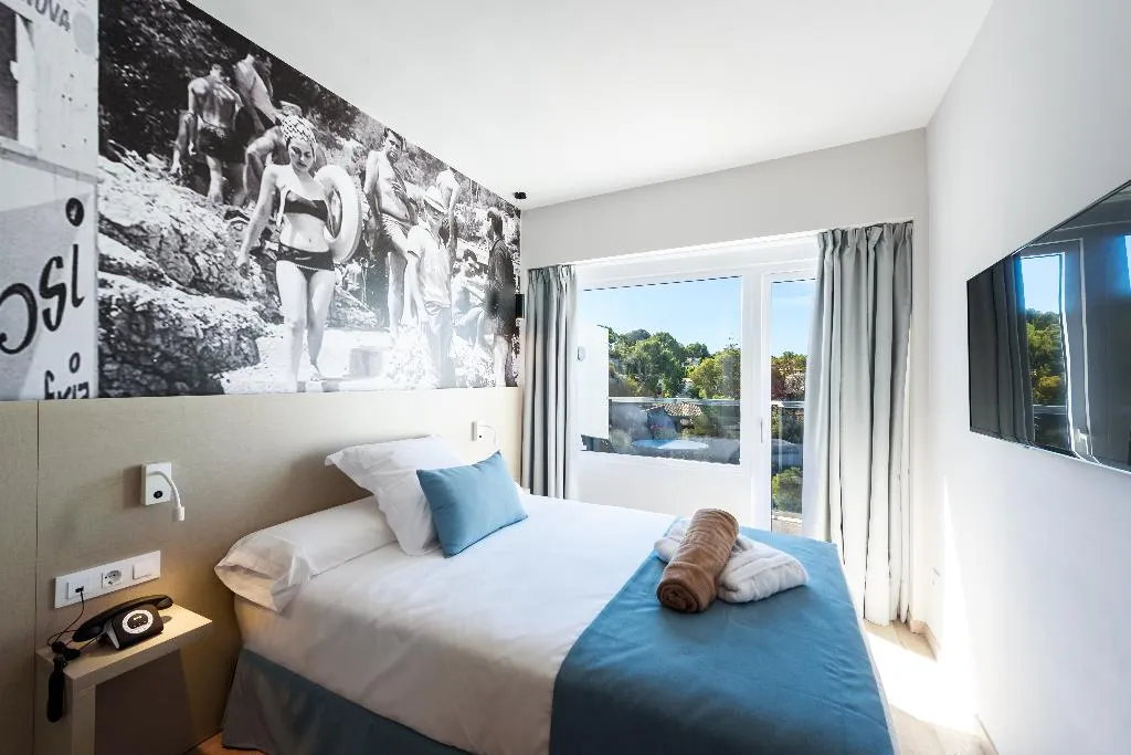 SINGLE DELUXE Room, Tacande Portals, Majorca