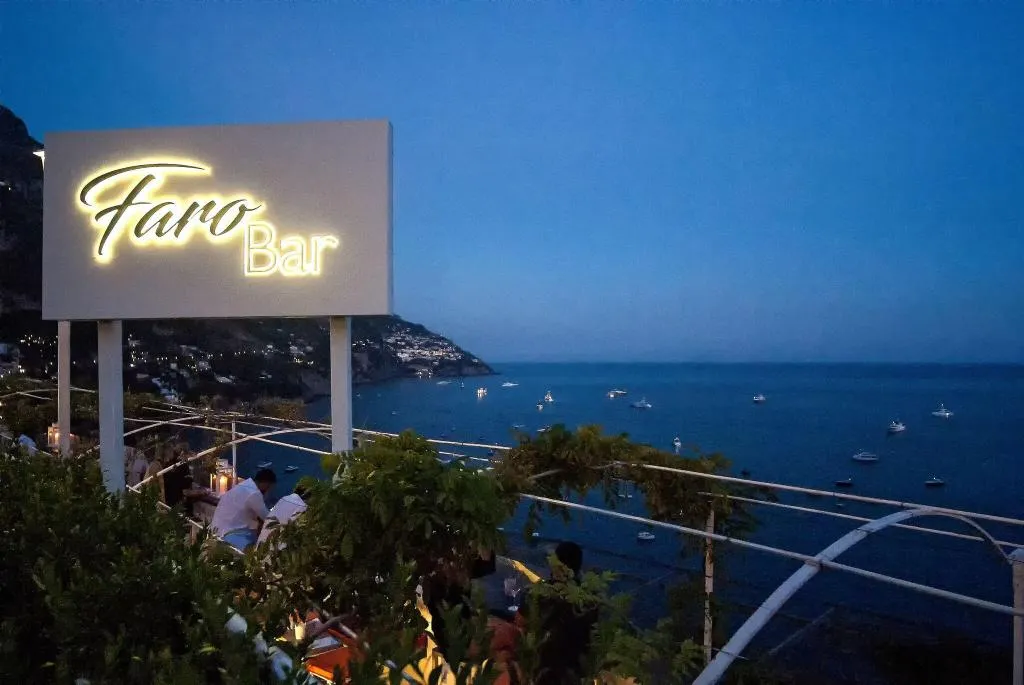 Bar, Montemare, Naples