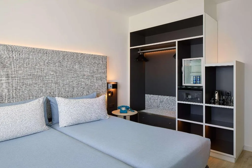 Double or Twin STANDARD Room, INNSiDE by Meliá Barcelona Apolo, Barcelona