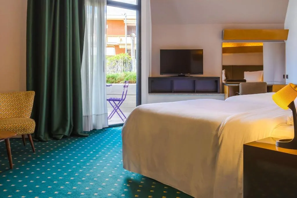 Room, Four Points by Sheraton Catania Hotel & Conference, Catania