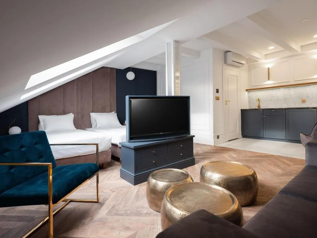 Room, Central Palace, Krakow