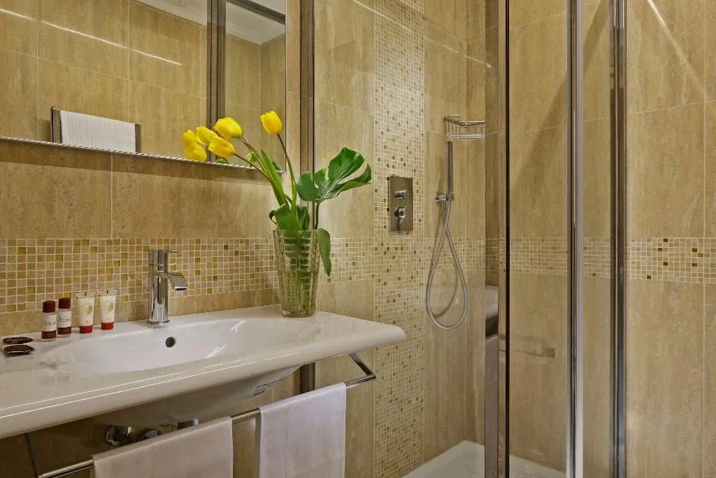 TWIN NON SMOKING Room, Comfort Hotel Bolivar, Rome