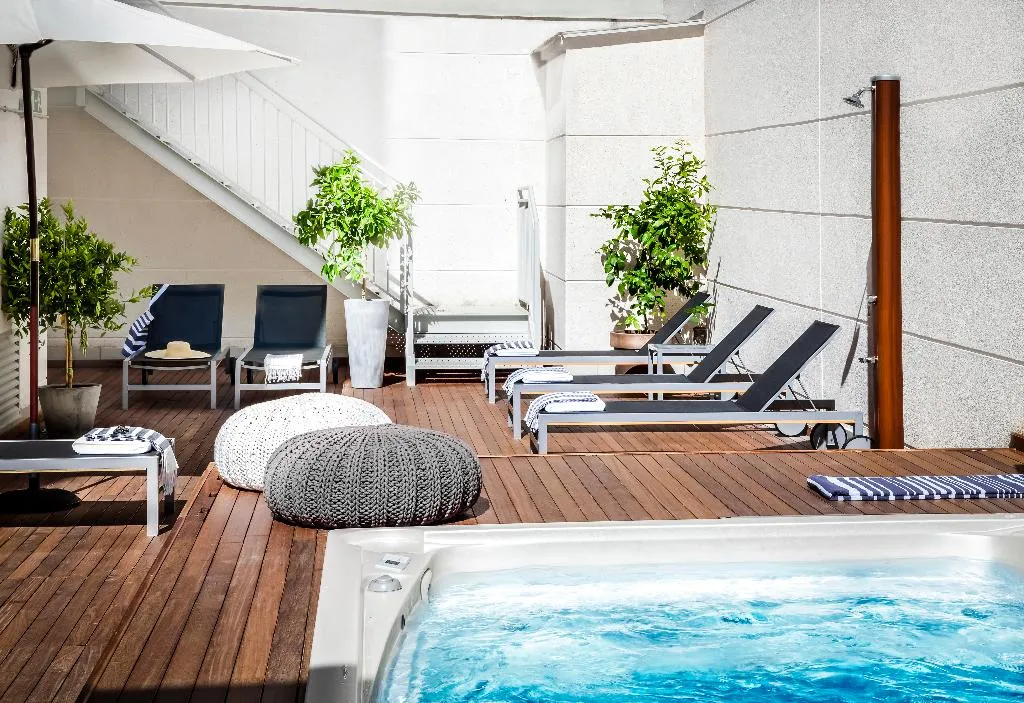 Pool, Eric Vokel Atocha Suites, Madrid