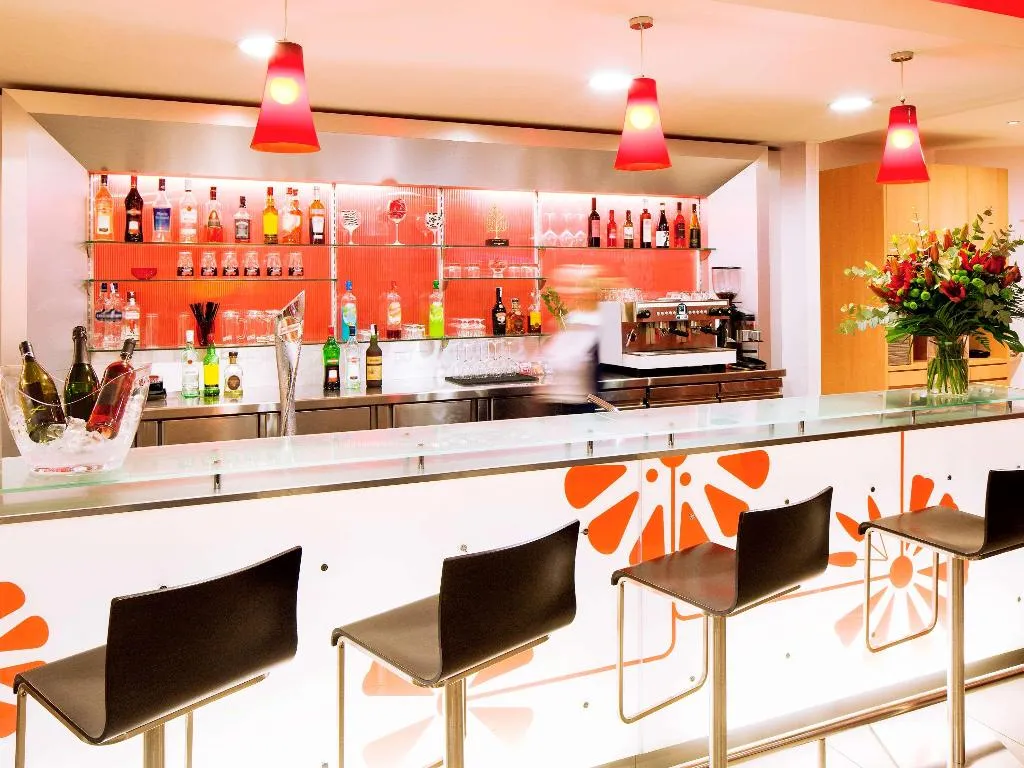 Bar, ibis Barcelona Meridiana, Barcelona