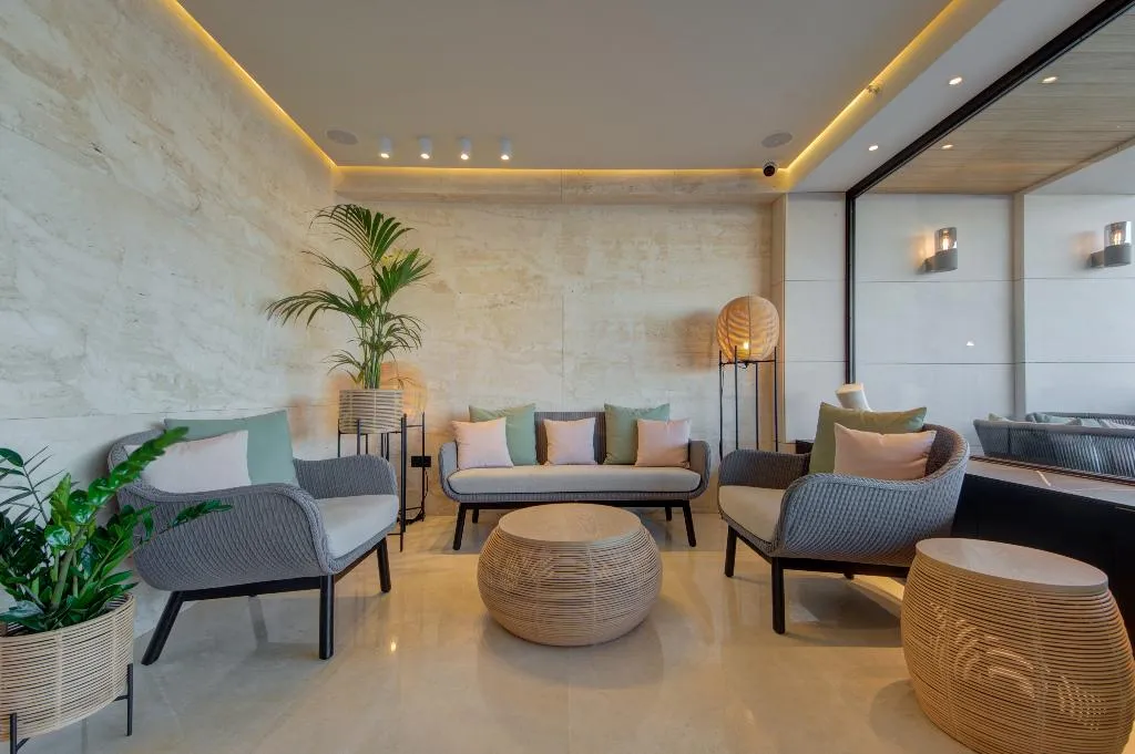 Lobby, Land's End Boutique Hotel, Malta
