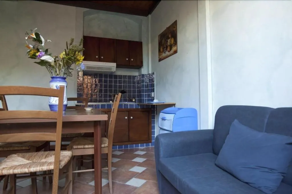 Room, Villa Carati, Palermo