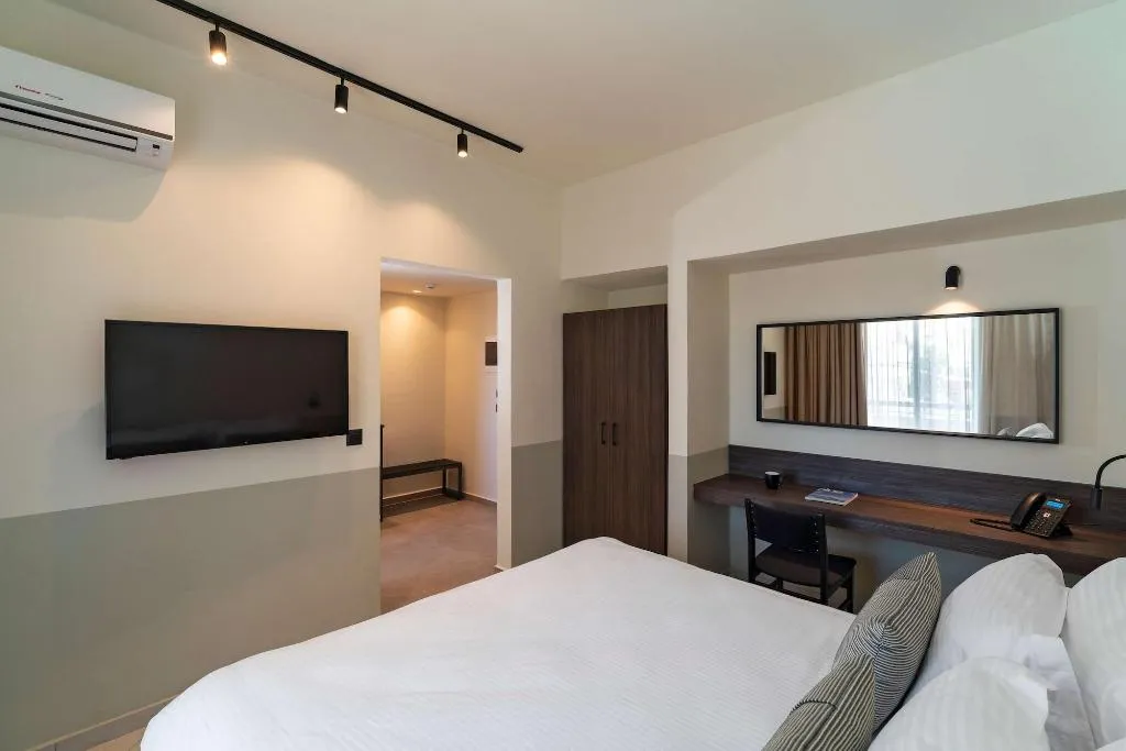 Room, Mariette Rhodes Urban Suites, Rhodes