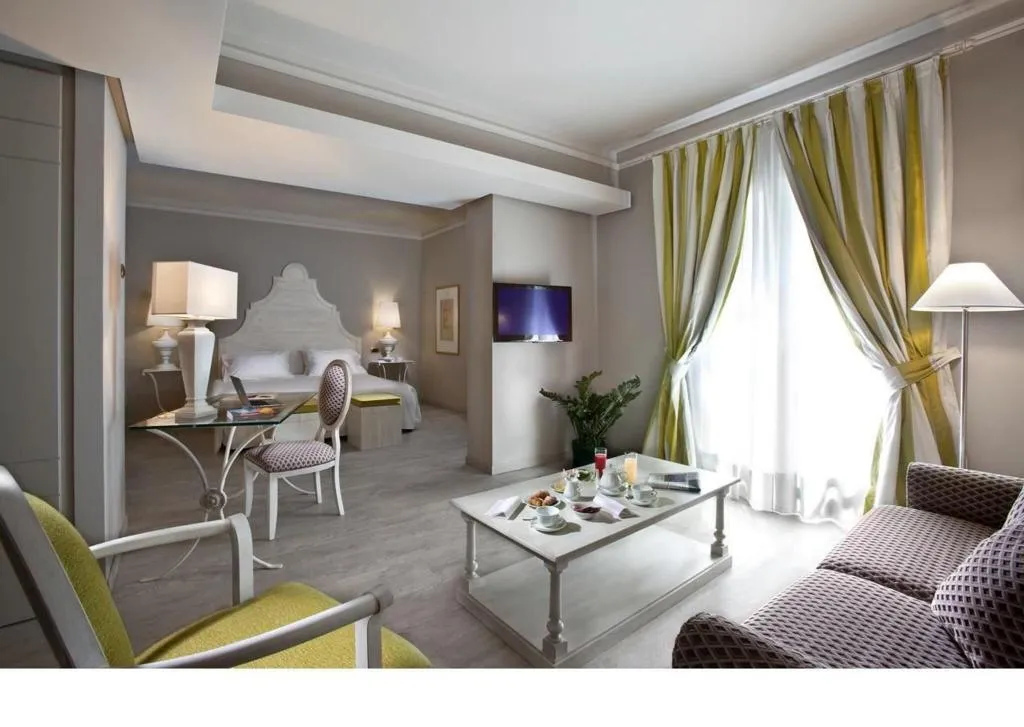 JUNIOR SUITE TWO BEDS Room, Grand Hotel Baia Verde, Catania