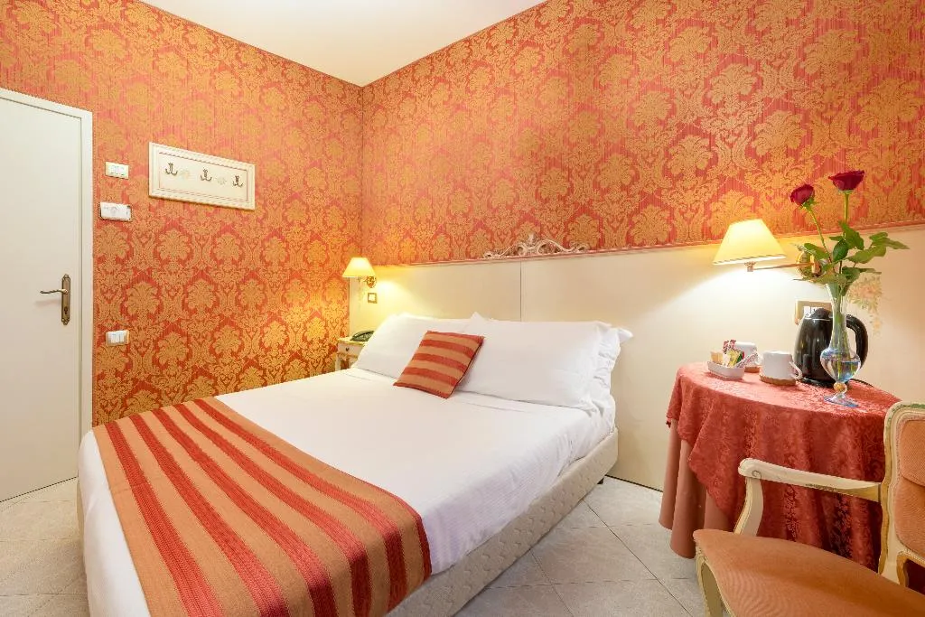 DOUBLE STANDARD Room, San Giorgio, Venice