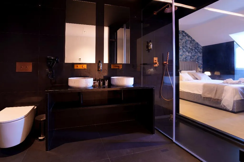 STUDIO STANDARD Room, Golden Lisbon Hotel, Lisbon