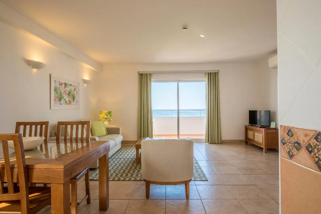 APARTMENT SEA VIEW ONE BEDROOM Room, Clube Porto Mós, Algarve