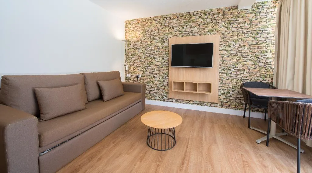 BUNGALOW ONE BEDROOM Room, Gay Artemisa - Gay Men Only, Gran Canaria