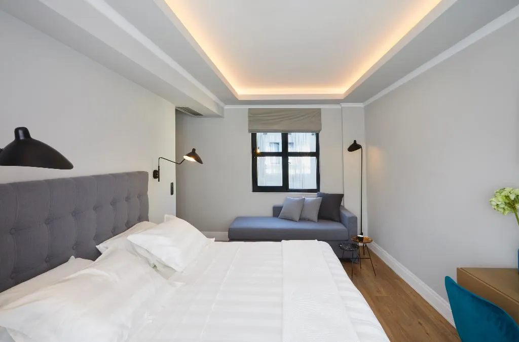 JUNIOR SUITE CAPACITY 3 Room, The Artist Athens, Athens